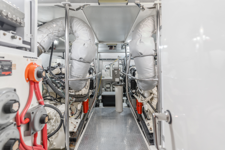 Money Cat Yacht Photos Pics 