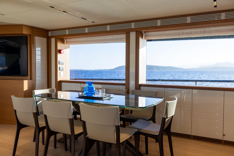 Filippetti F100 Yacht Photos Pics 
