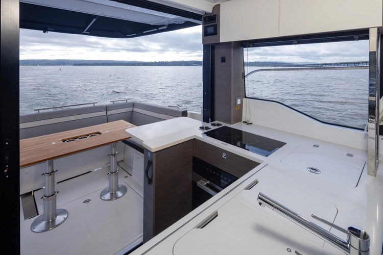 No Name Yacht Photos Pics 