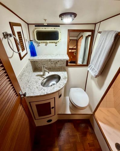 Ocean Jewel Yacht Photos Pics 