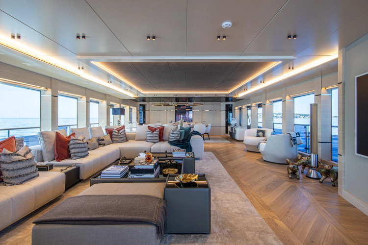 Oscar Yacht Photos Pics 