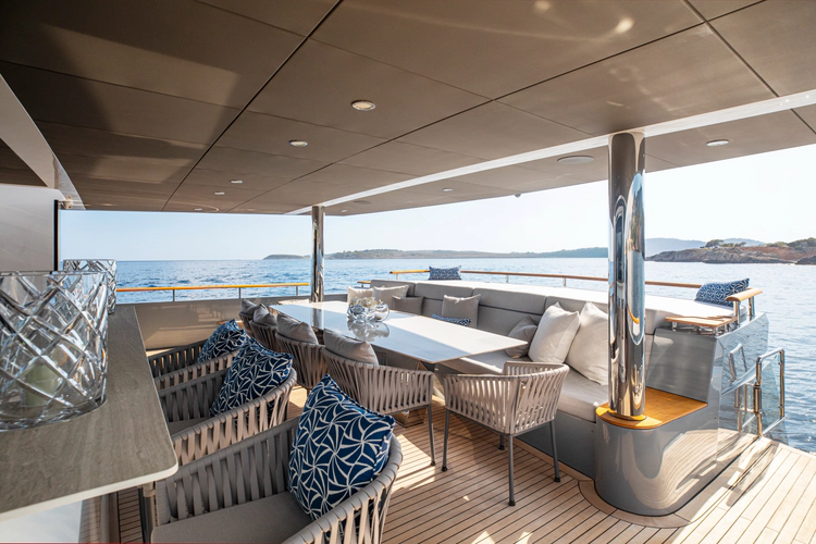 Oscar Yacht Photos Pics 