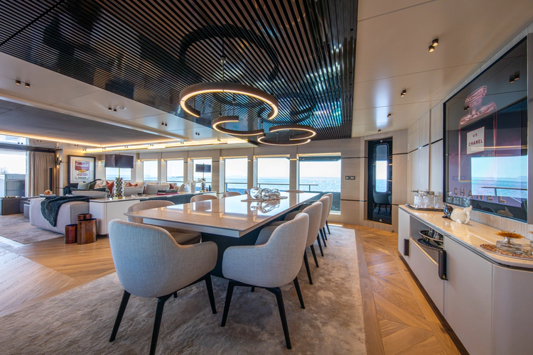 Oscar Yacht Photos Pics 
