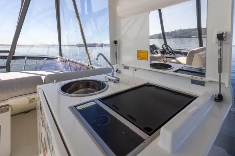 Four At Sea Yacht Photos Pics 