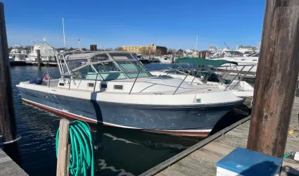 28' Albin 2001