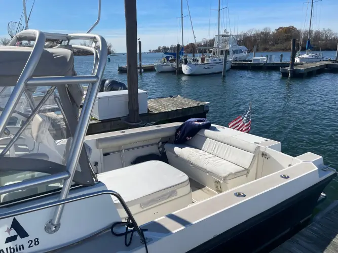 Five Belles Yacht Photos Pics 
