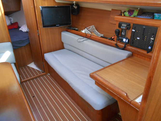 Liberty Yacht Photos Pics 