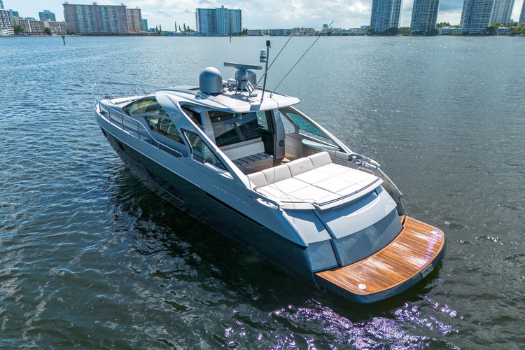 Two Bite Yacht Photos Pics 