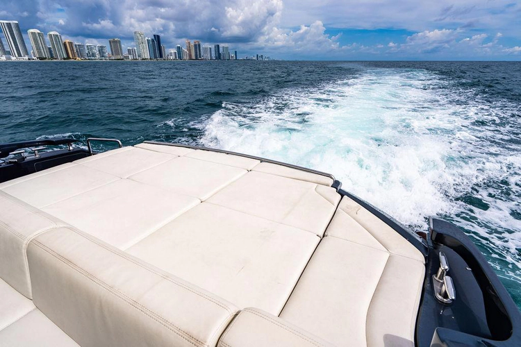 Two Bite Yacht Photos Pics 