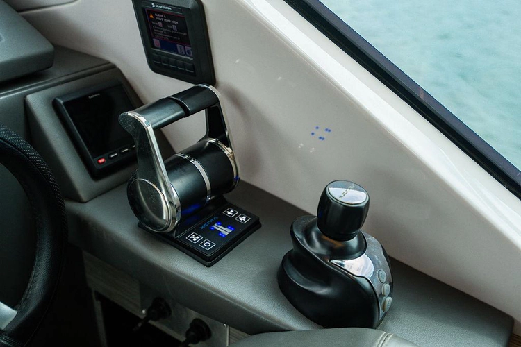 Two Bite Yacht Photos Pics 