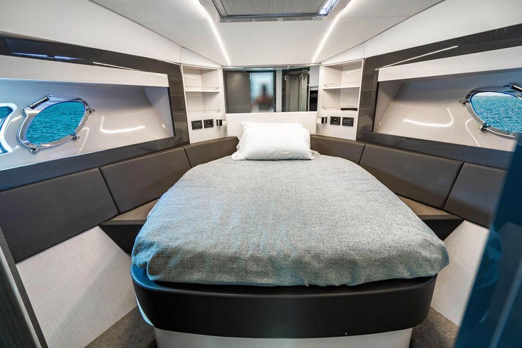 Two Bite Yacht Photos Pics 