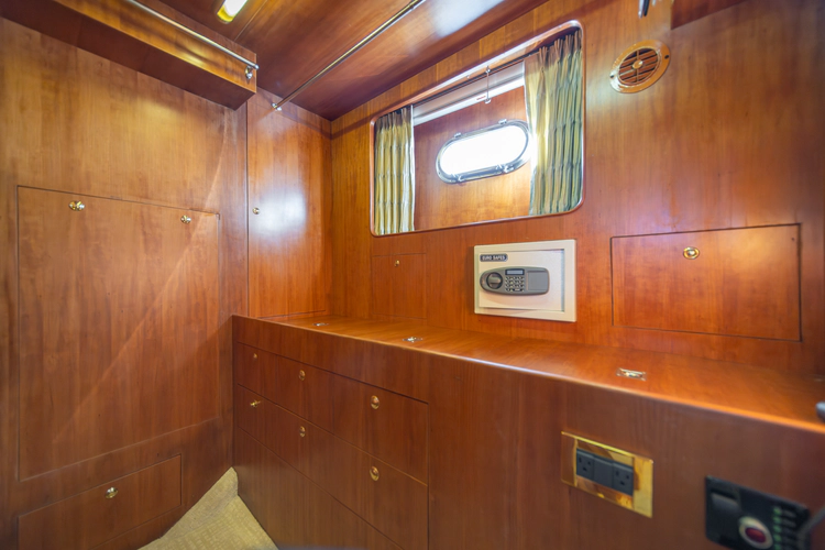 Wishes Granted Yacht Photos Pics 