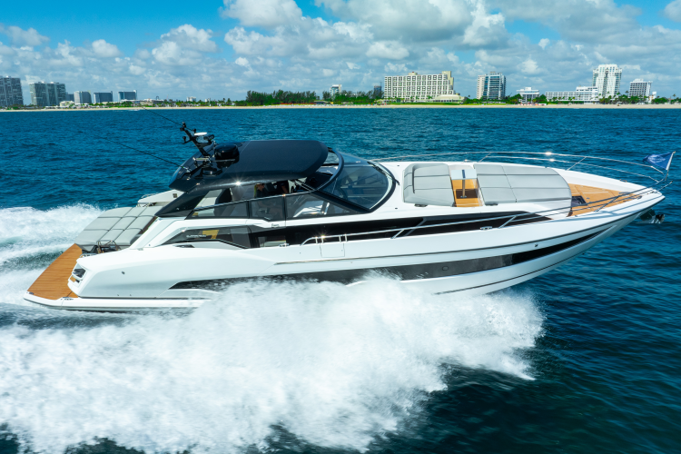 Superhawk 55 Yacht Photos Pics 