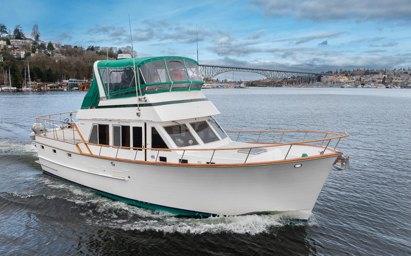 43' Ocean Alexander 1985