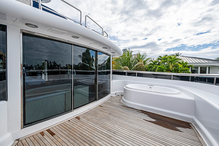 Shalimar Yacht Photos Pics 