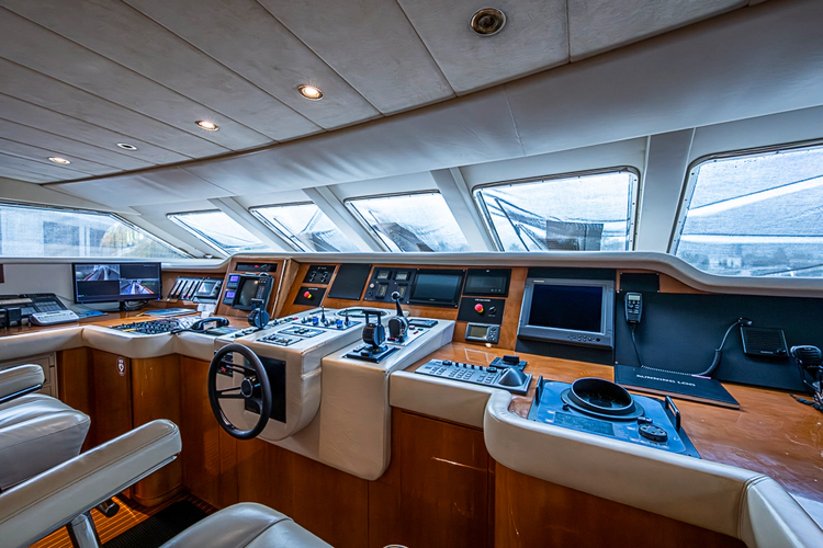 Shalimar Yacht Photos Pics 