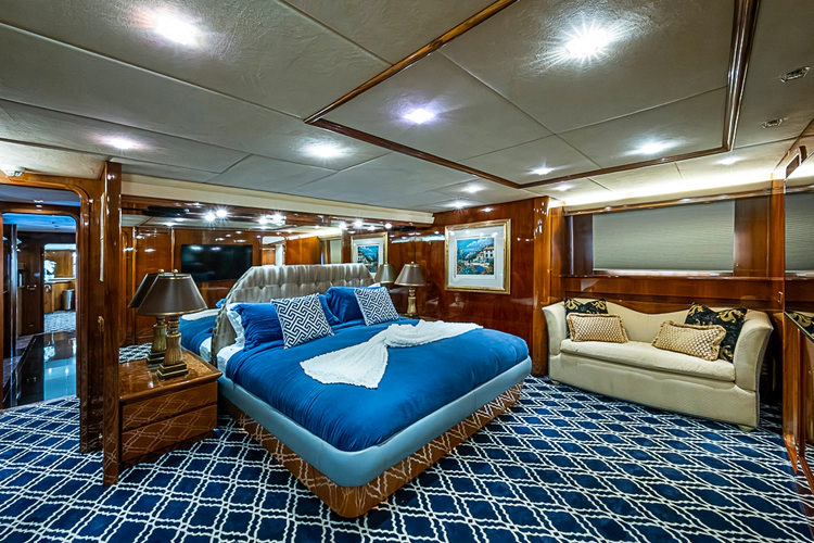 Shalimar Yacht Photos Pics 