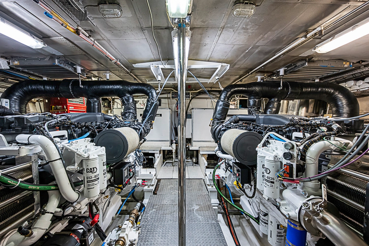 Shalimar Yacht Photos Pics 