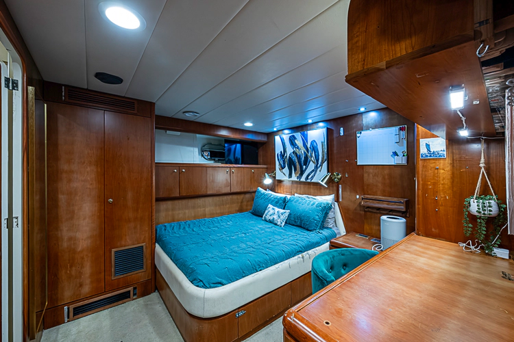 Shalimar Yacht Photos Pics 