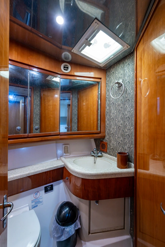 Vet Billz Yacht Photos Pics 