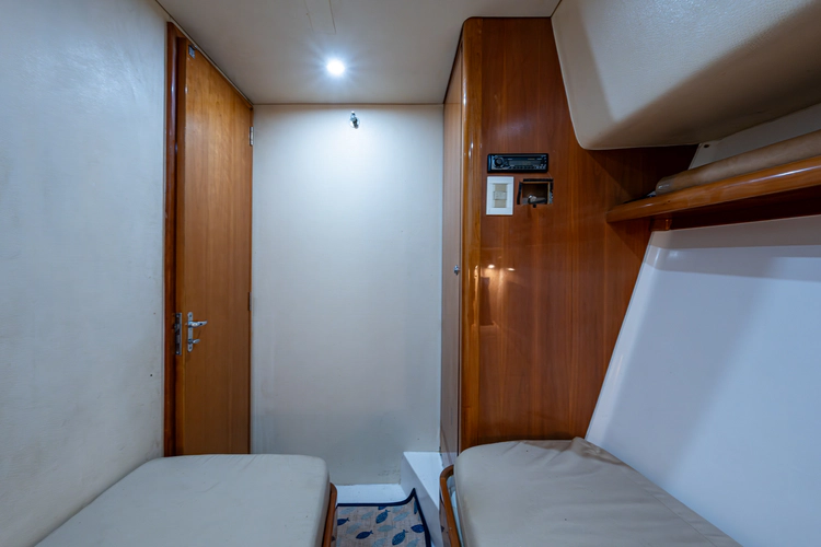 Vet Billz Yacht Photos Pics 