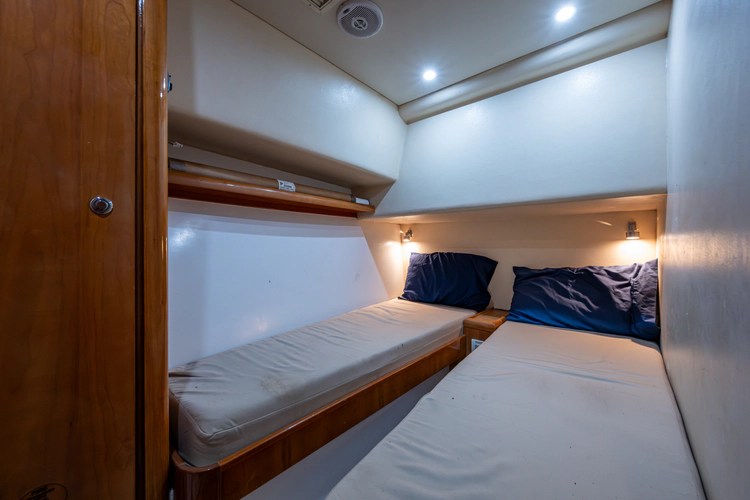 Vet Billz Yacht Photos Pics 