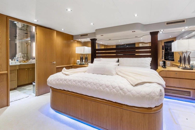 Bellissima Yacht Photos Pics 