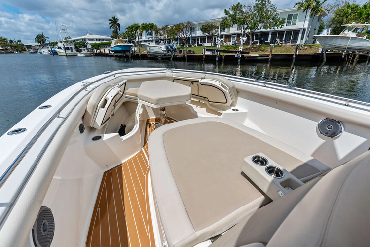 Power Play Yacht Photos Pics 