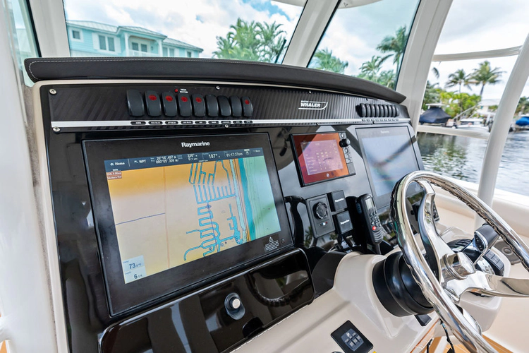 Power Play Yacht Photos Pics 