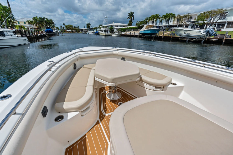 Power Play Yacht Photos Pics 