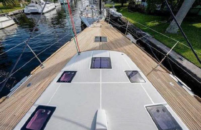 Icon Yacht Photos Pics 