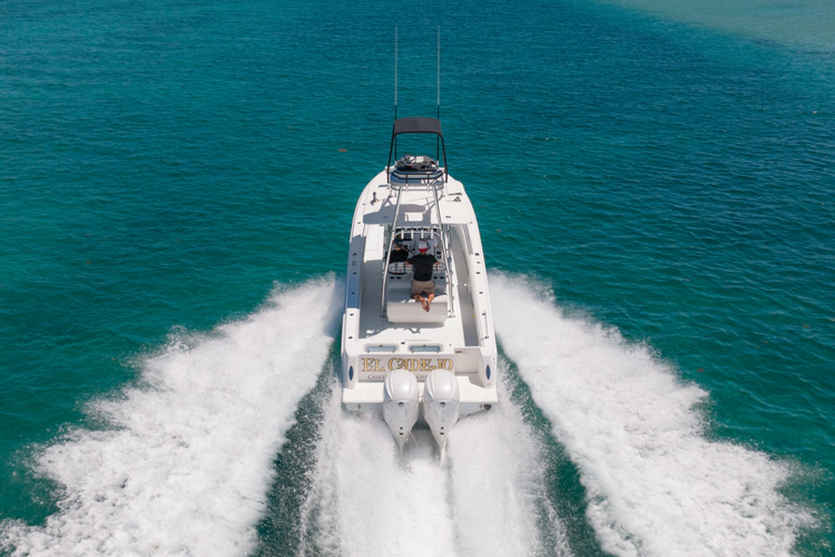 El Cadejo Yacht Photos Pics 