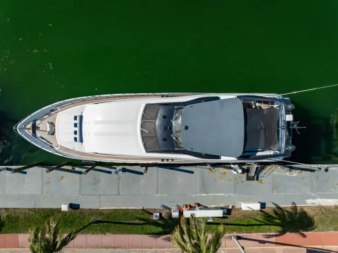 Sinpatico Yacht Photos Pics 