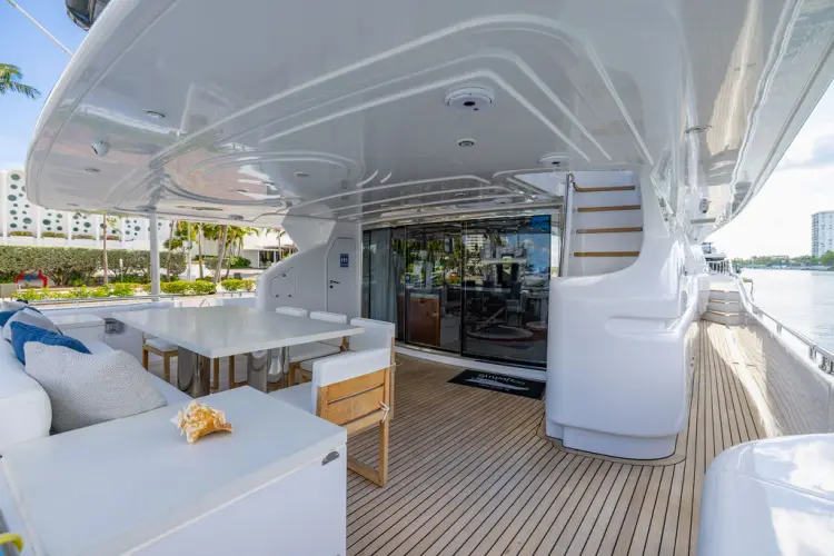 Sinpatico Yacht Photos Pics 