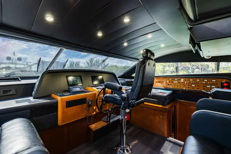 Sinpatico Yacht Photos Pics 
