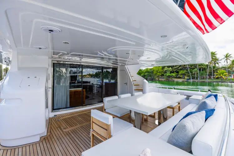 Sinpatico Yacht Photos Pics 