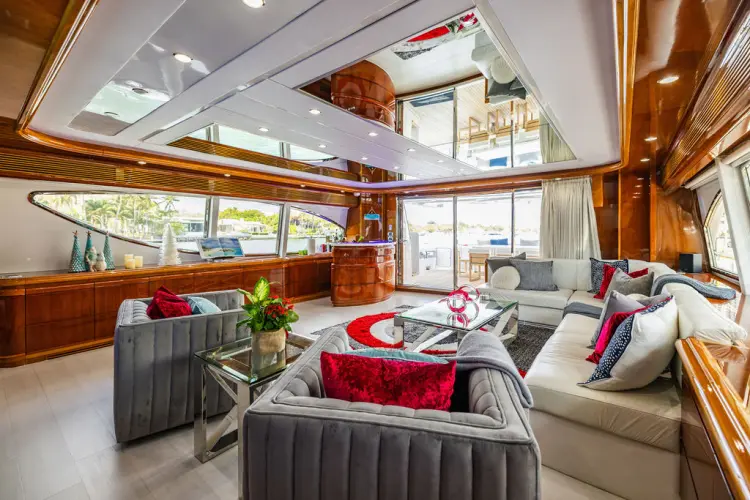 Sinpatico Yacht Photos Pics 
