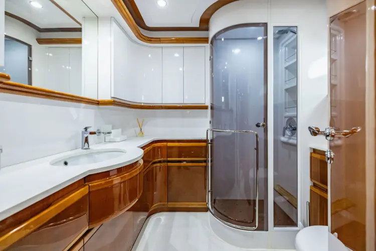 Sinpatico Yacht Photos Pics 