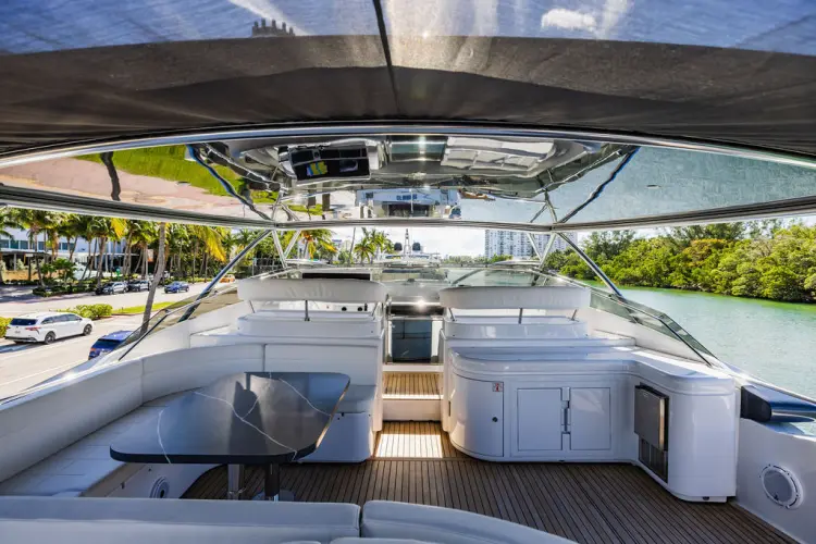 Sinpatico Yacht Photos Pics 