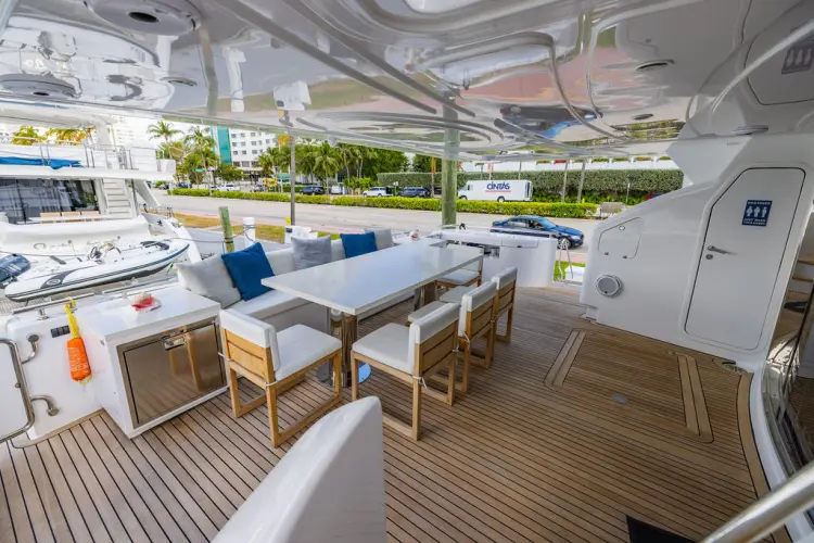 Sinpatico Yacht Photos Pics 