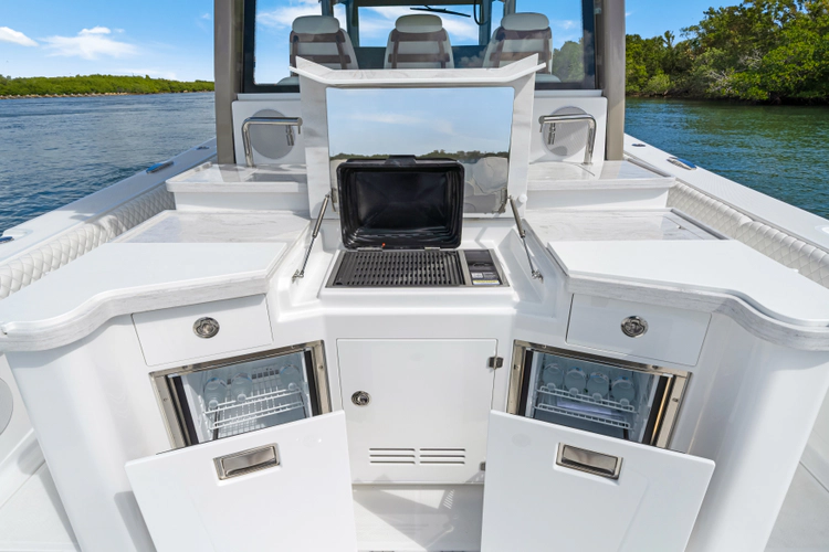 53 Suenos Rxv Yacht Photos Pics 