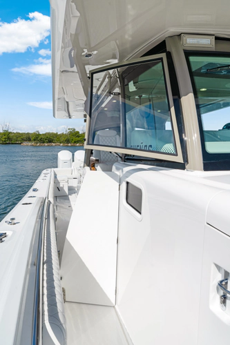 53 Suenos Rxv Yacht Photos Pics 