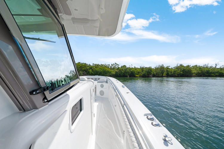 53 Suenos Rxv Yacht Photos Pics 