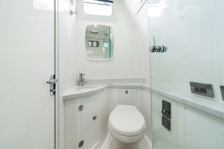 53 Suenos Rxv Yacht Photos Pics 