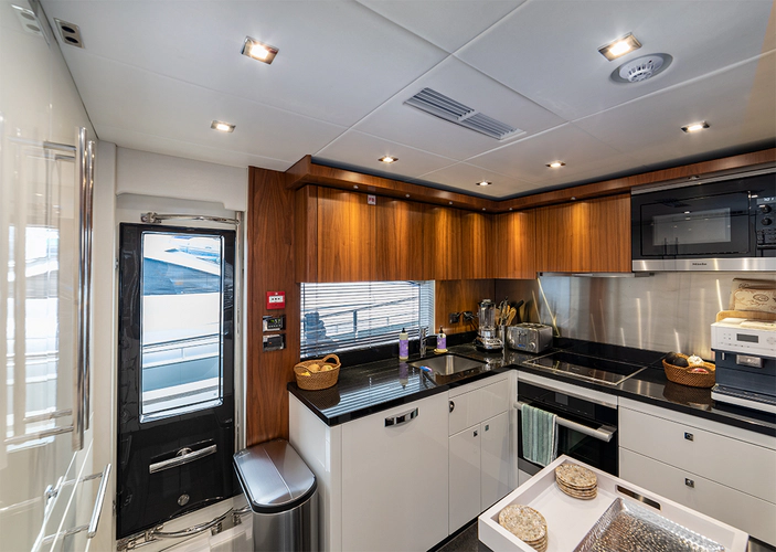 Future Yacht Photos Pics 