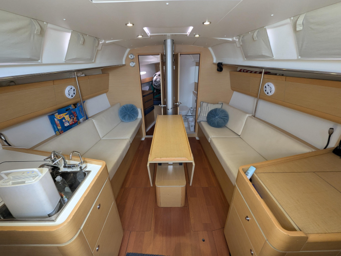 Saga Yacht Photos Pics 