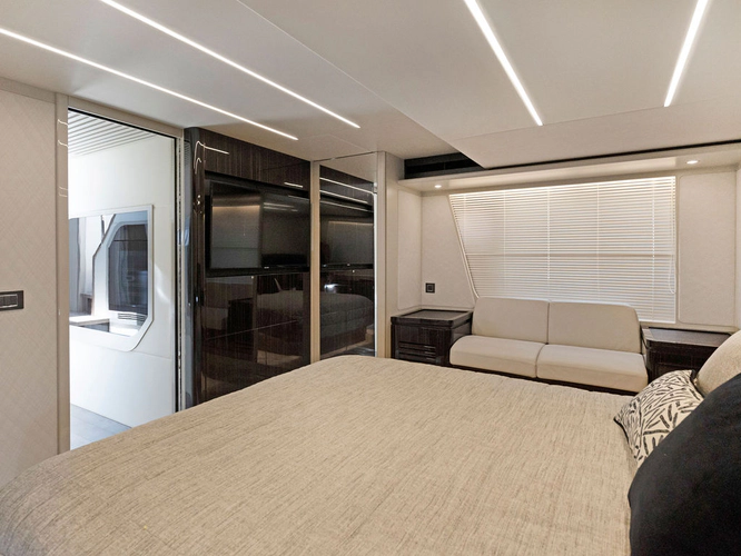 Happy Times Yacht Photos Pics 