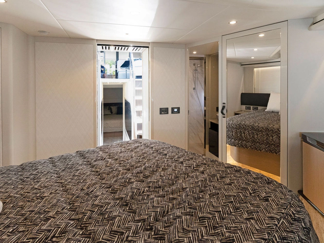 Happy Times Yacht Photos Pics 