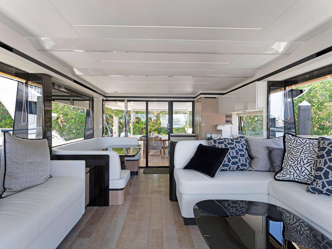 Happy Times Yacht Photos Pics 