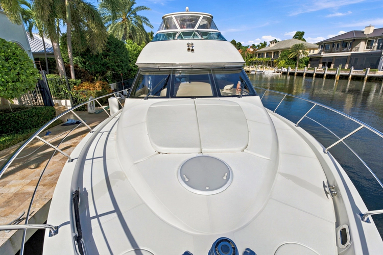 Solitude Yacht Photos Pics 